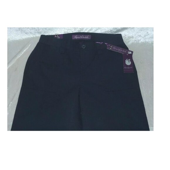 Women's Ribbed Skimmer Gloria Vanderbilt size 4P NEW - Picture 3 of 4